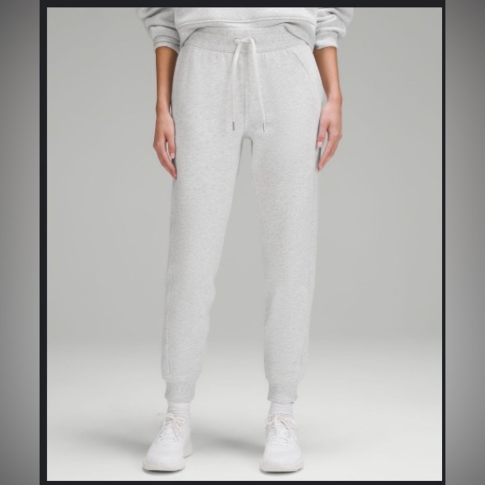 Lululemon Athletica Scuba High-Rise Jogger *Full Length